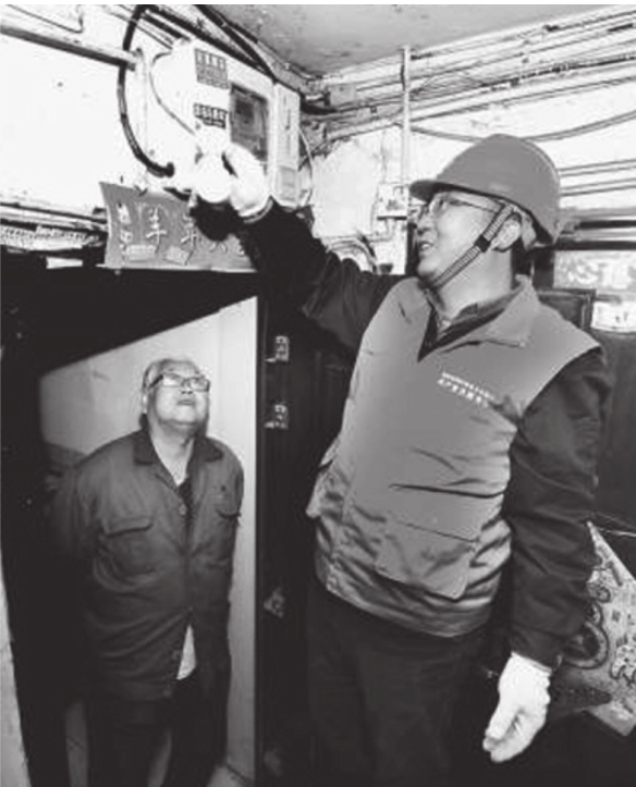 张黎明：有“黎明”的地方就有光明 - 图1