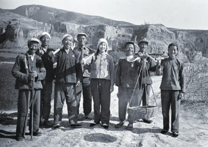 第2篇 红色热土 - 图10