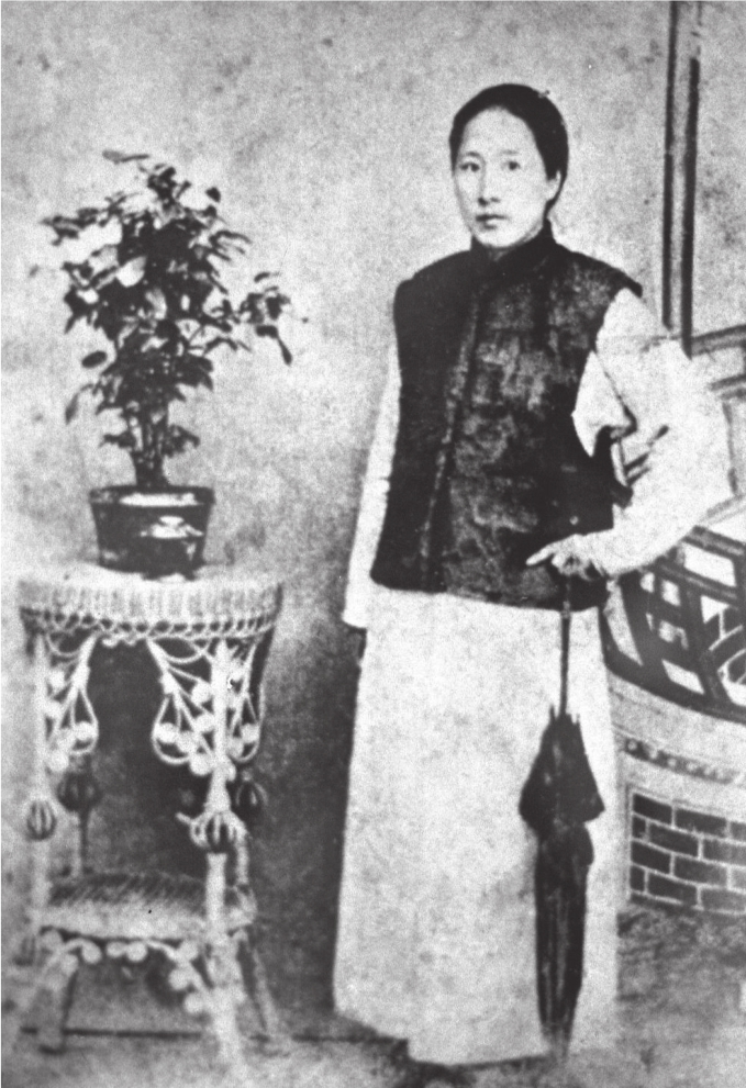 秋瑾 拼把头颅换凯歌 - 图1